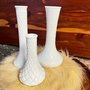 Elegant White milk glass Vase Set